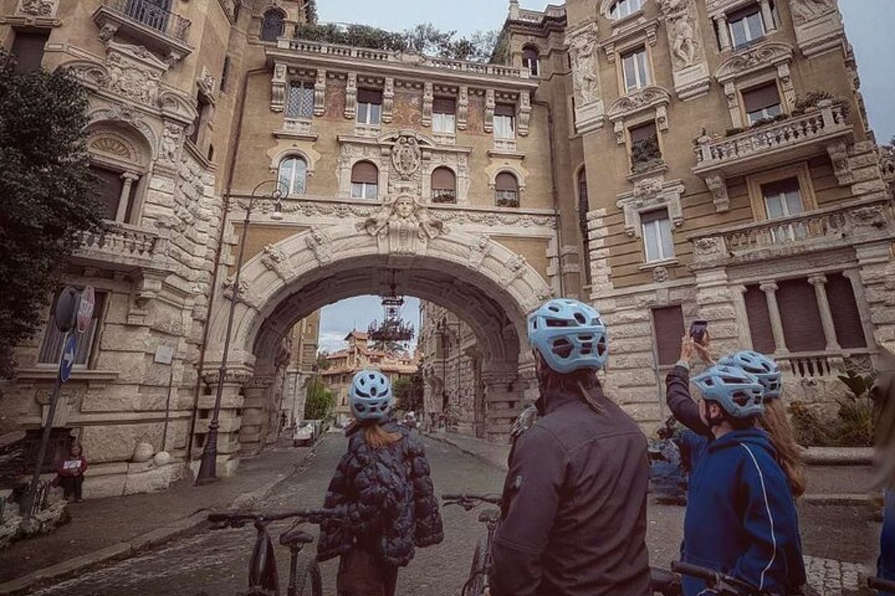 5 giorni tra Roma e Umbria: con transfer privato e tour in e-bike — 7