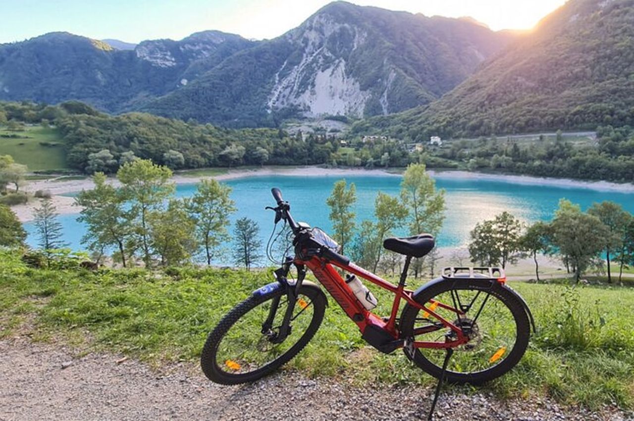 Tour privato in Ebike del Lago di Garda da Riva — 8
