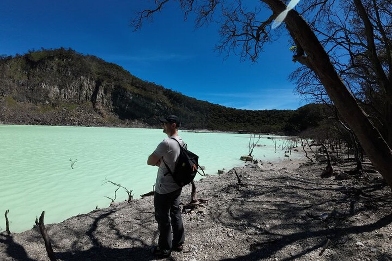 Tour privato del vulcano Bandung e delle sorgenti termali — 3