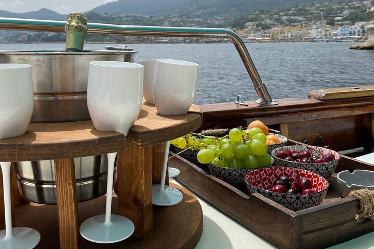 Tour Privato di mezza giornata dell'Isola d'Ischia o Procida