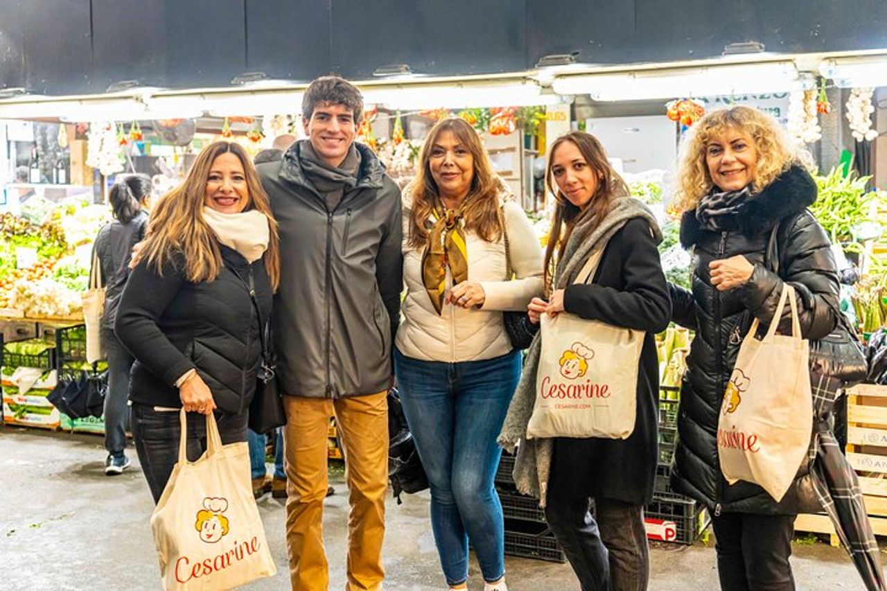 Street Food Tour con Autentica Degustazione di Gelato a Spoleto