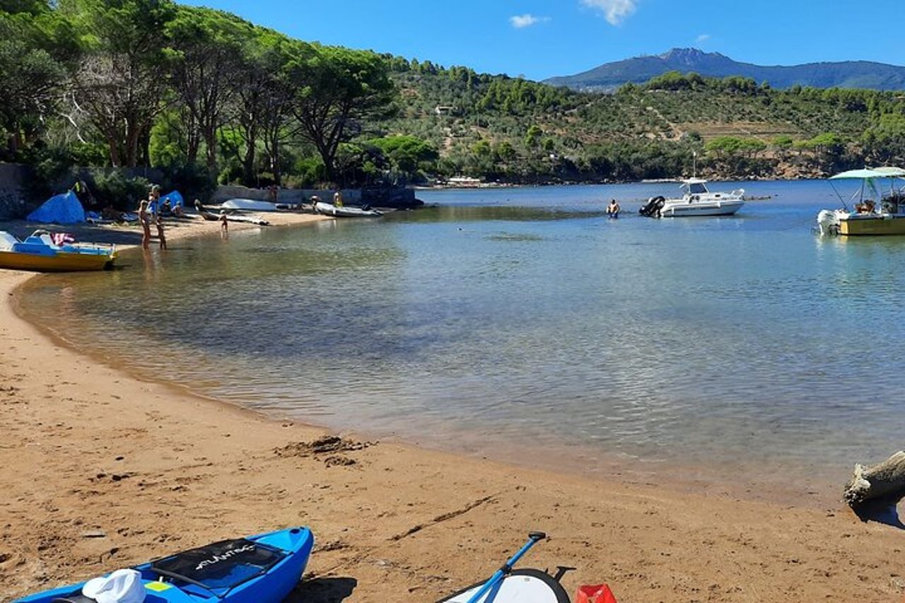 Escursione alla spiaggia selvaggia di Galenzana in Sup e Canoa — 5