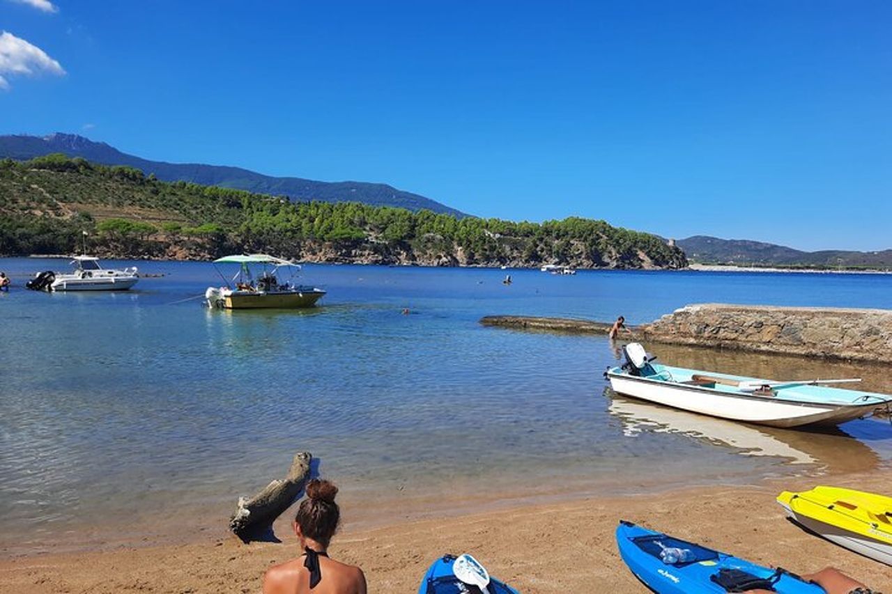 Escursione alla spiaggia selvaggia di Galenzana in Sup e Canoa — 6