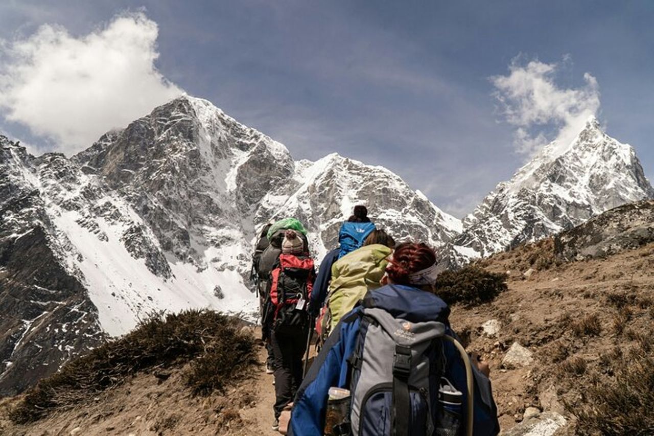 Escursione al Tempio di Birni Mata da Palampur – Day Trek
