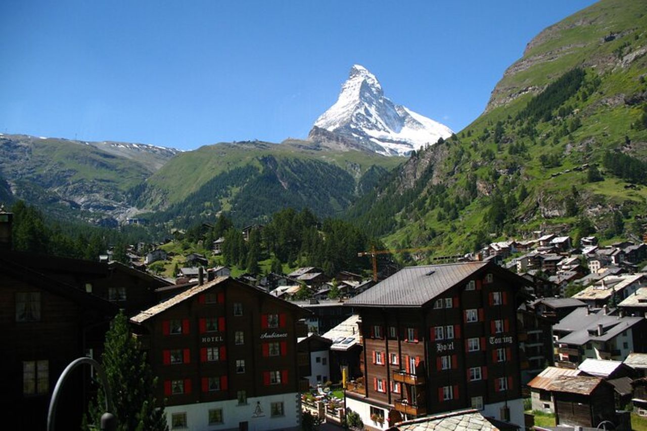 Da Basilea: Zermatt e Cervino in tour privato di un giorno — 5