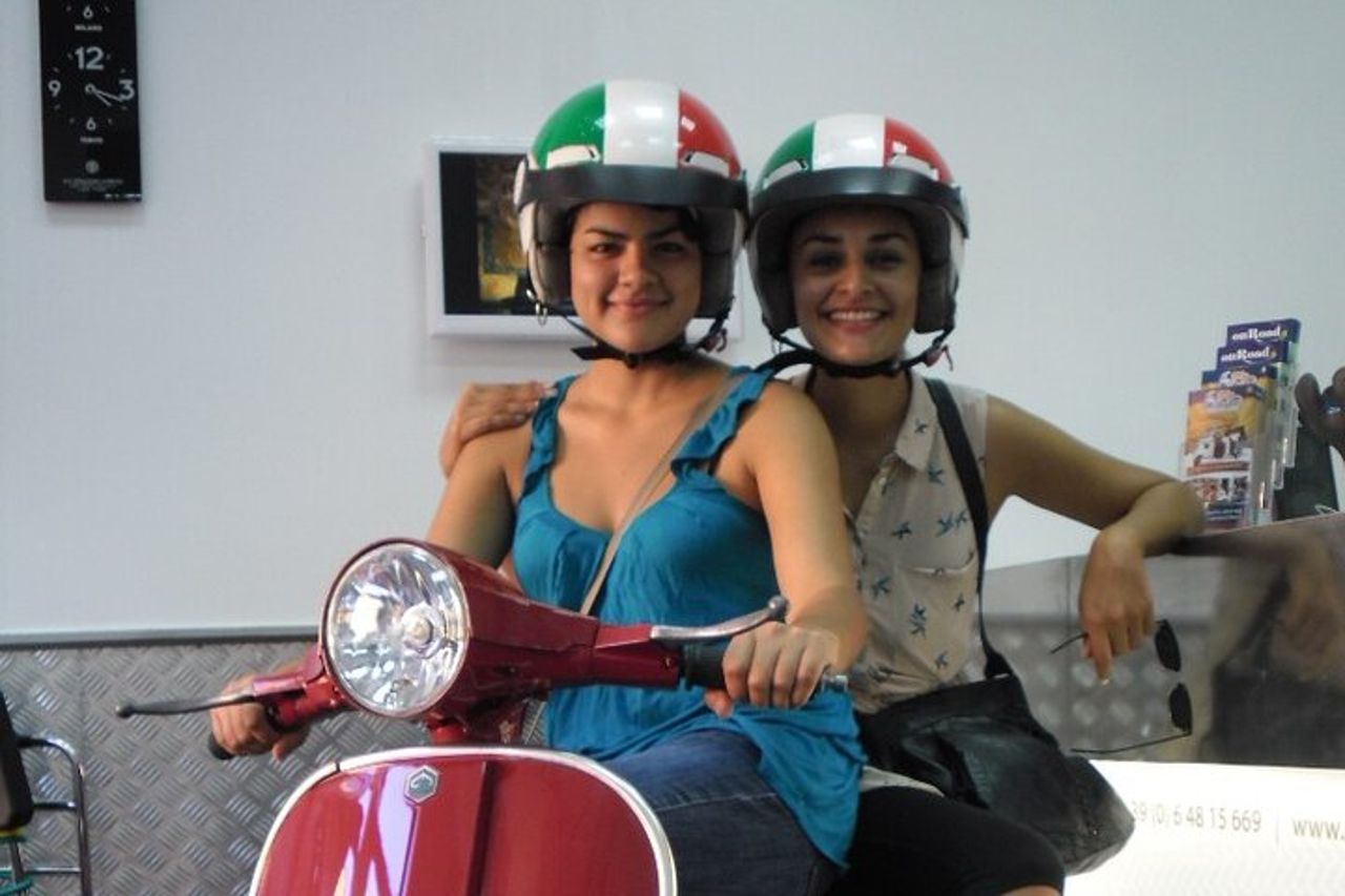 Noleggio Vespa Primavera: Zip Through Rome in Style! — 8