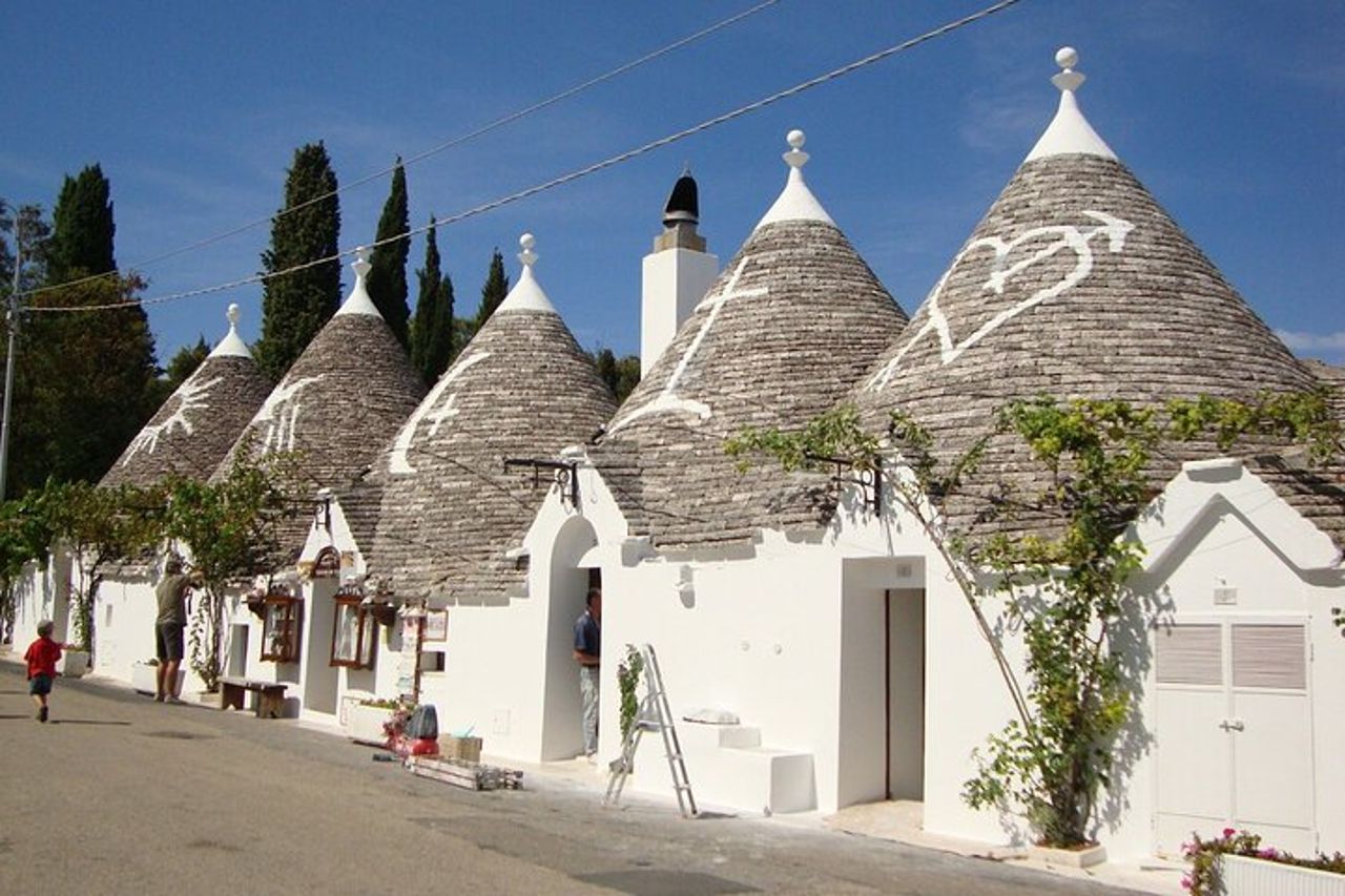 Tour in Giornata ad Alberobello e Polignano a Mare — 2