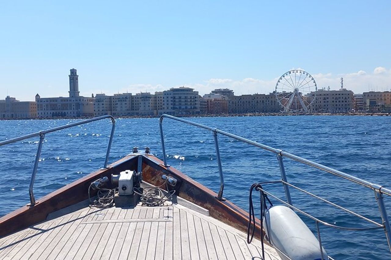 Gite in Barca a Bari da 90 Minuti — 4