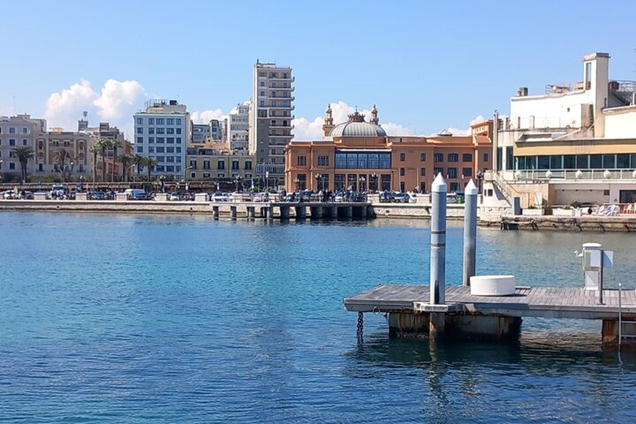 Gite in Barca a Bari da 90 Minuti — 9