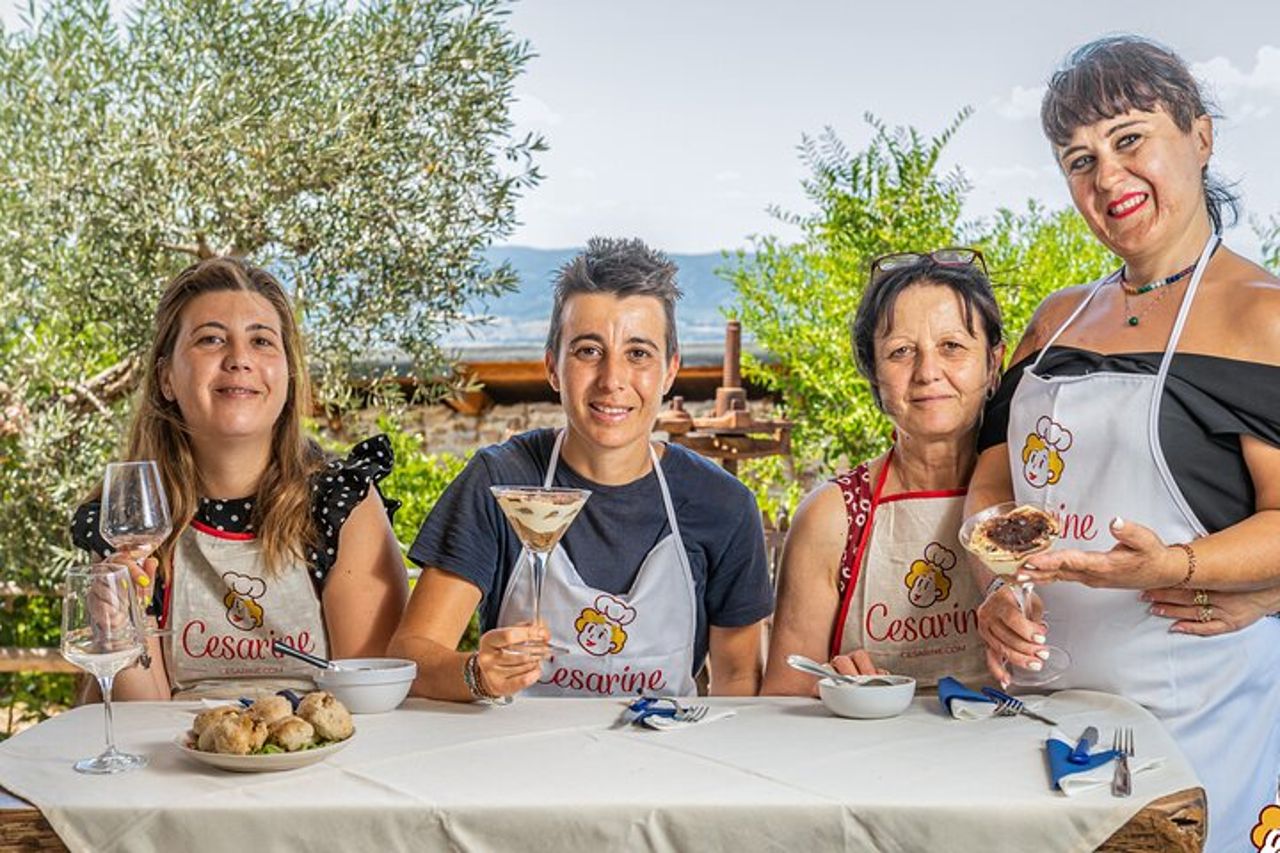 Corso di cucina sarda con ricette di pesce a Golfo Aranci