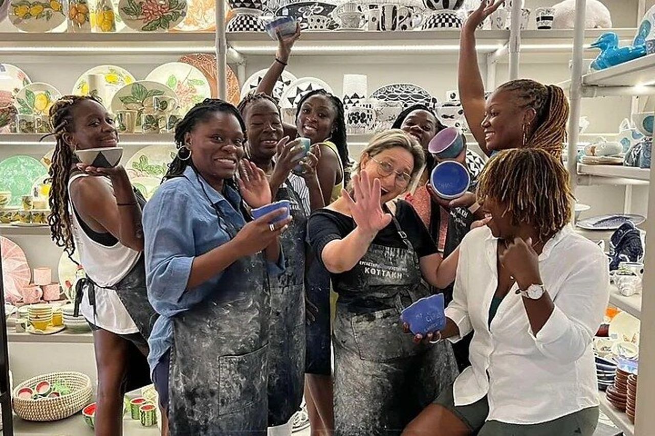 Aegina Ceramics Class: impara la magia di quest'arte, lasciati ispirare e crea! — 7
