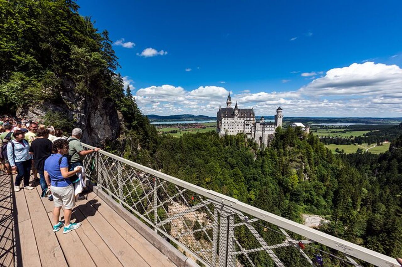 Castelli privati Neuschwanstein & Linderhof, Ettal & Oberammergau — 2