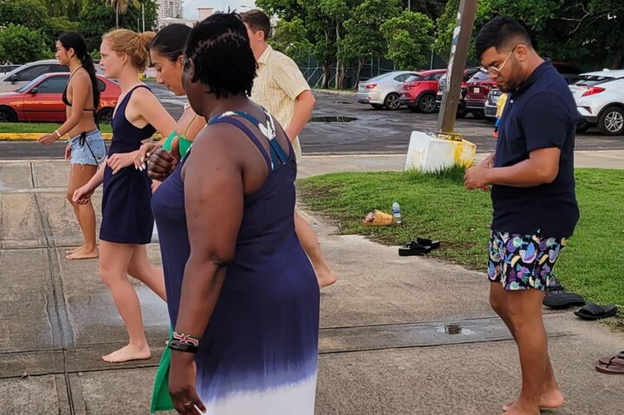Lezione di spiaggia di zumba latina a San Juan, Porto Rico — 4