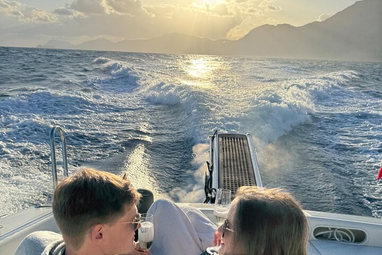 Tour privato al tramonto in barca