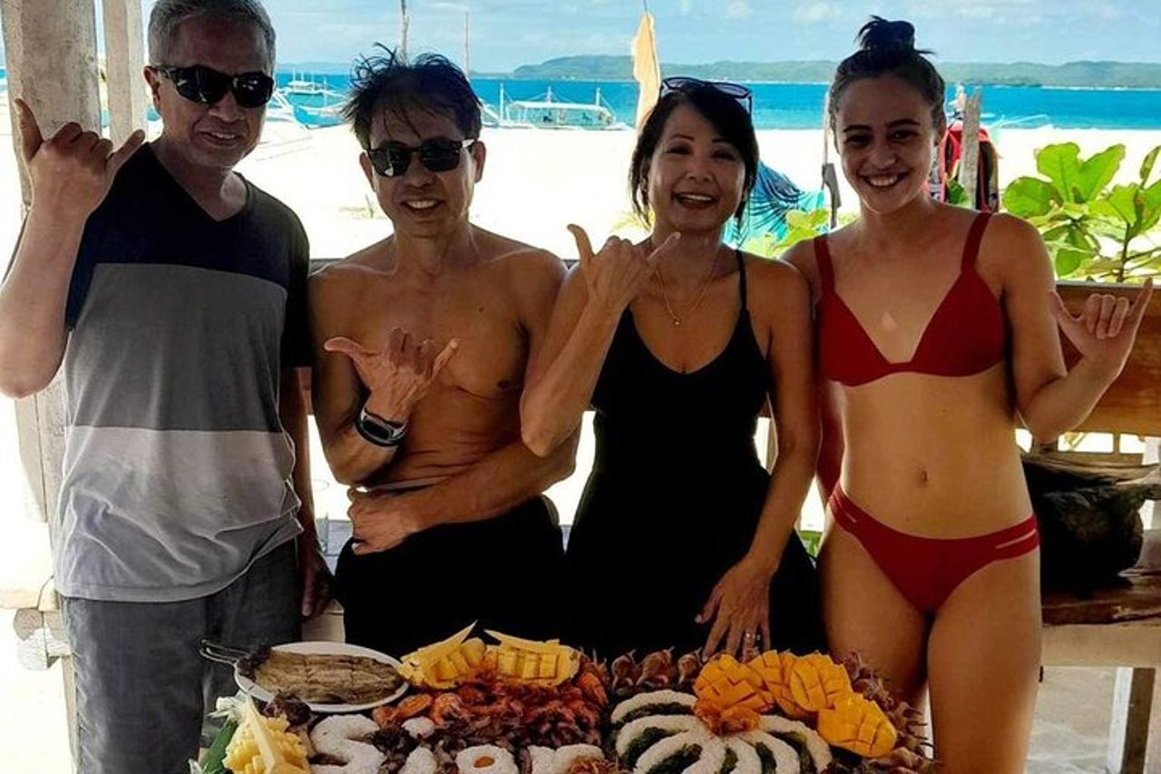 Tour di Siargao Group Tri Island con pranzo di combattimento con boodle — 4