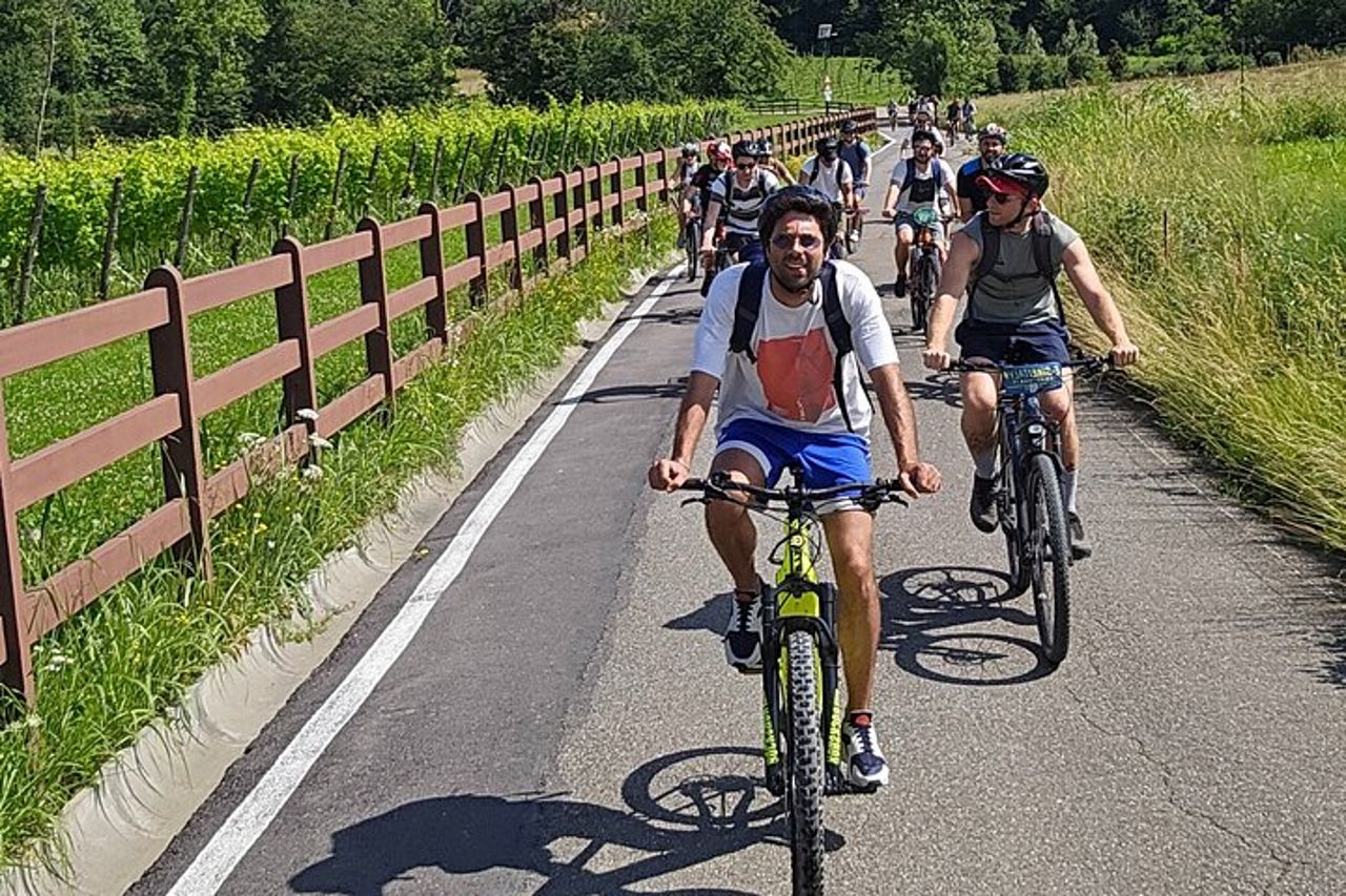 Tour Moscato di Scanzo in e-bike — 4