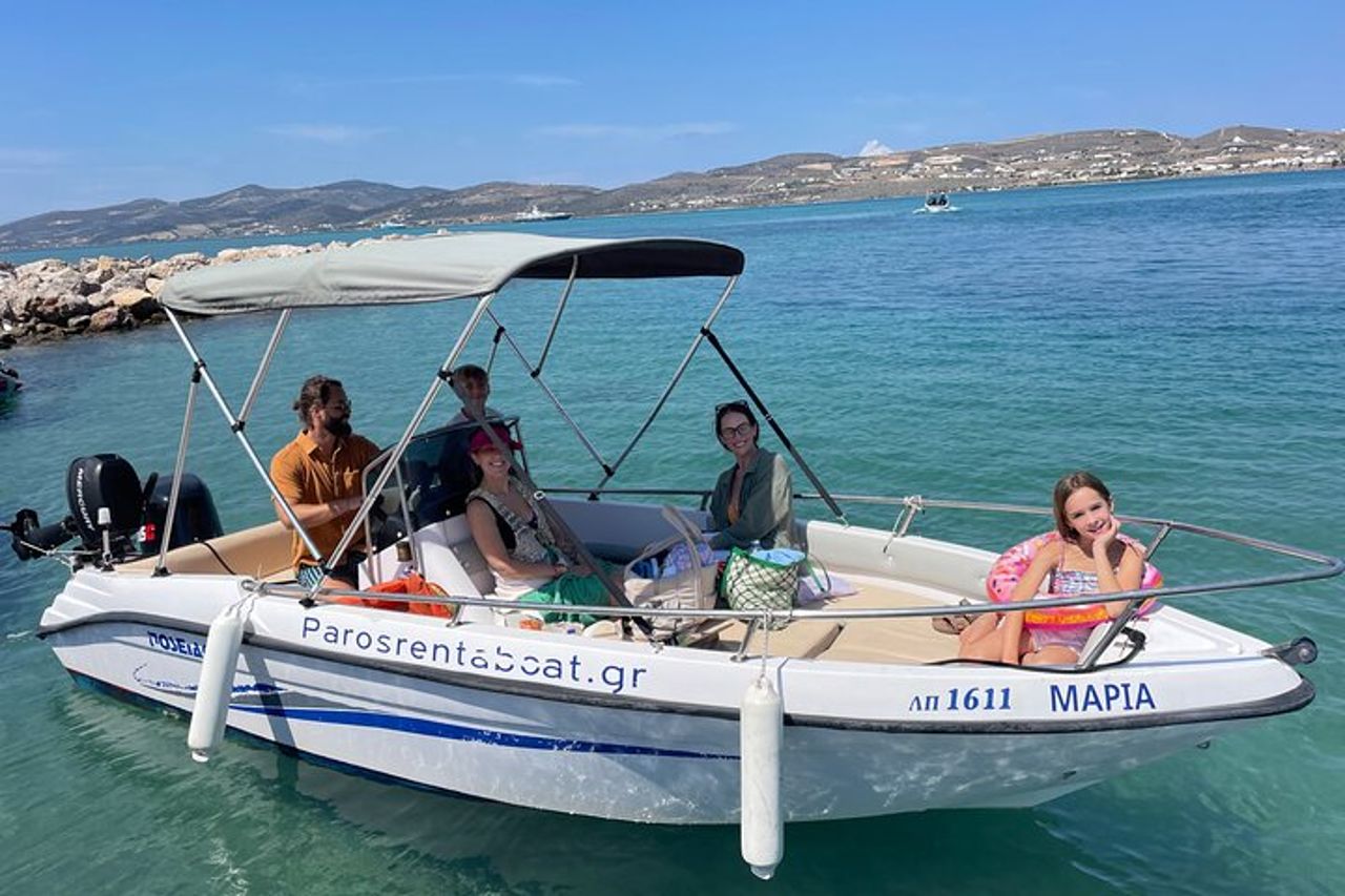 Noleggio barche nella Costa di Paros — 3