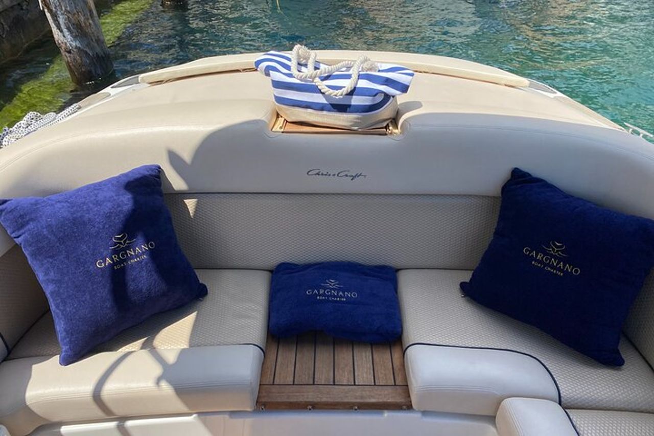 Tour privato in barca sul Lago di Garda con Skipper 4H — 8