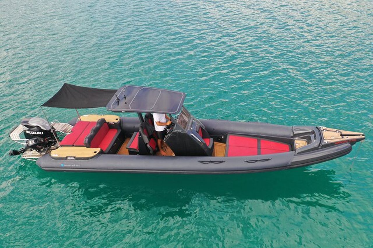 Tour privato di un'intera giornata in barca Sifnos via mare — 8