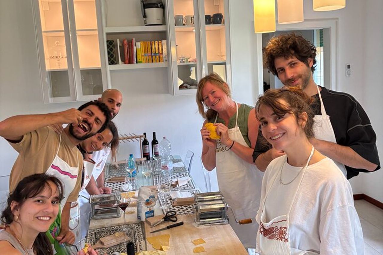 Stay Hungry Stay Bologna