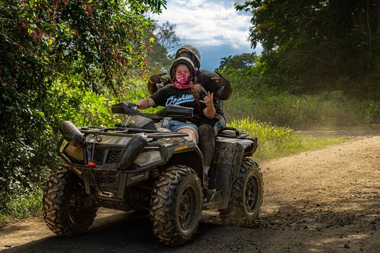 ATV Double Rider Adventure Vicino a San Juan - Hacienda Campo Rico — 3