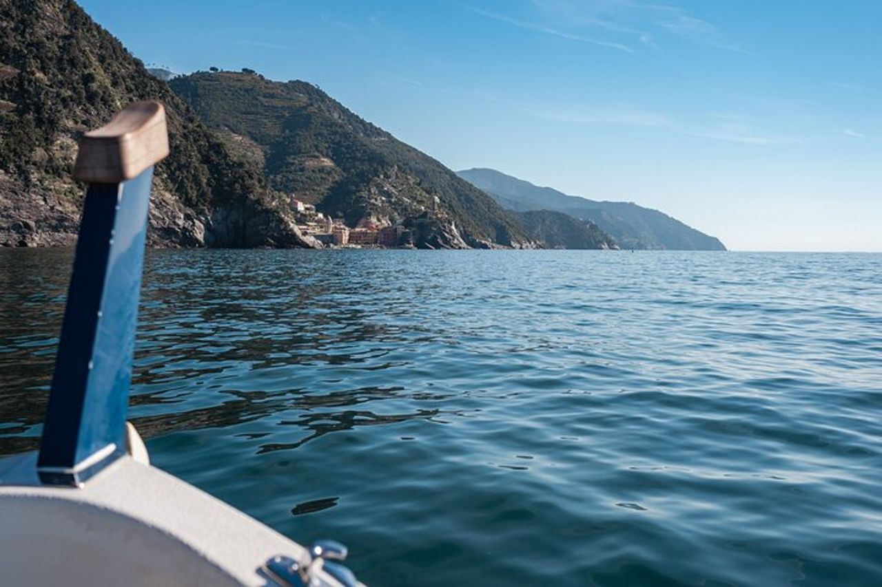 5Terre w Aperitivo&Snorkeling: Your Private Morning Tour — 2