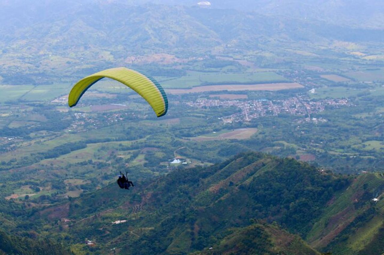 Parapendio in Apia — 5