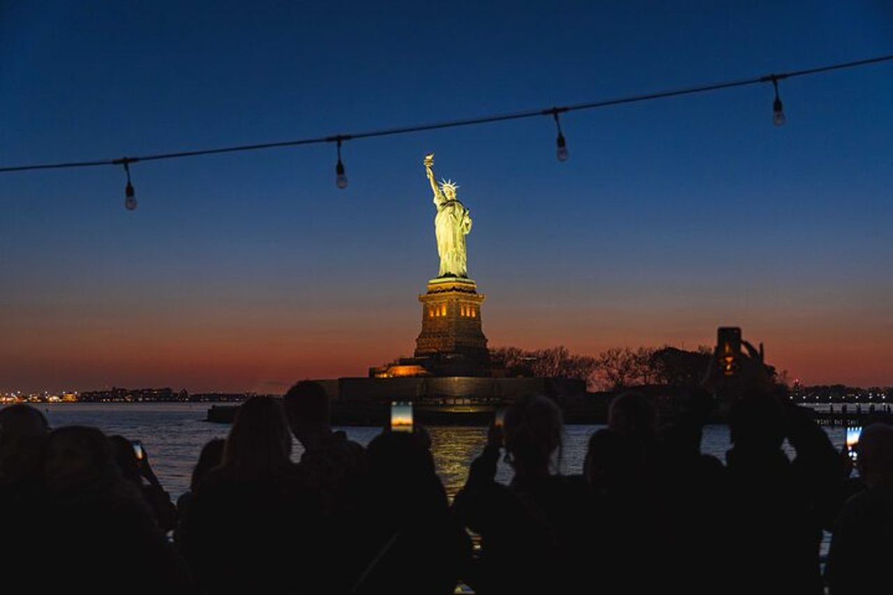 Circle Line : 2 ore - Crociera alle luci del porto di New York — 5