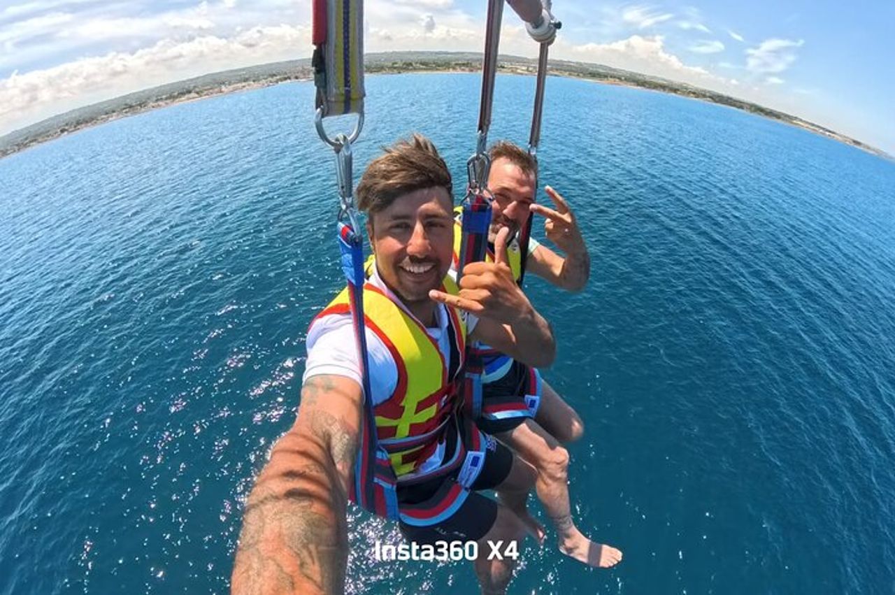 Avventura in Parasailing a Polignano con trasporto incluso — 9