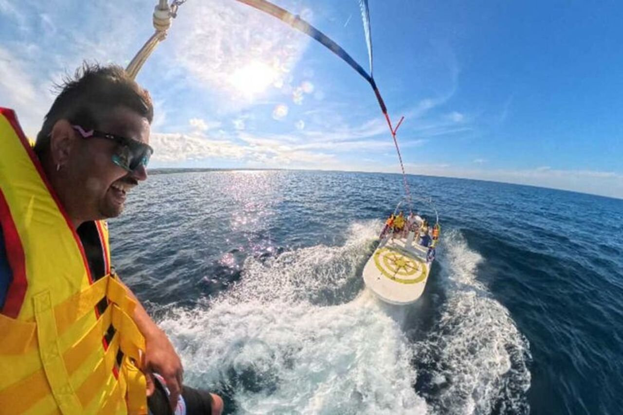 Avventura in Parasailing a Polignano con trasporto incluso — 3
