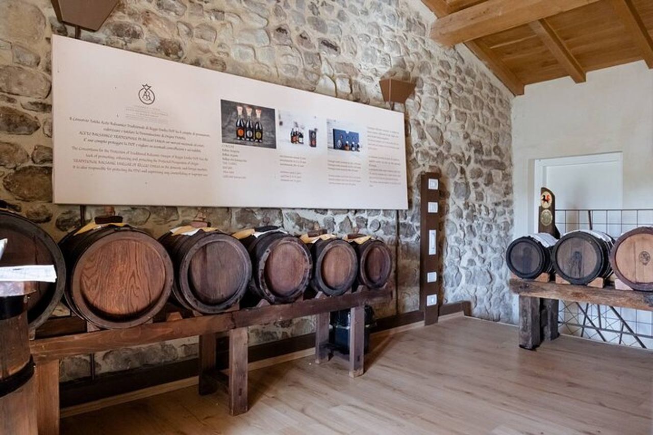 Tour dell'Appennino per piccoli gruppi, fattoria e all'aperto con castello — 7