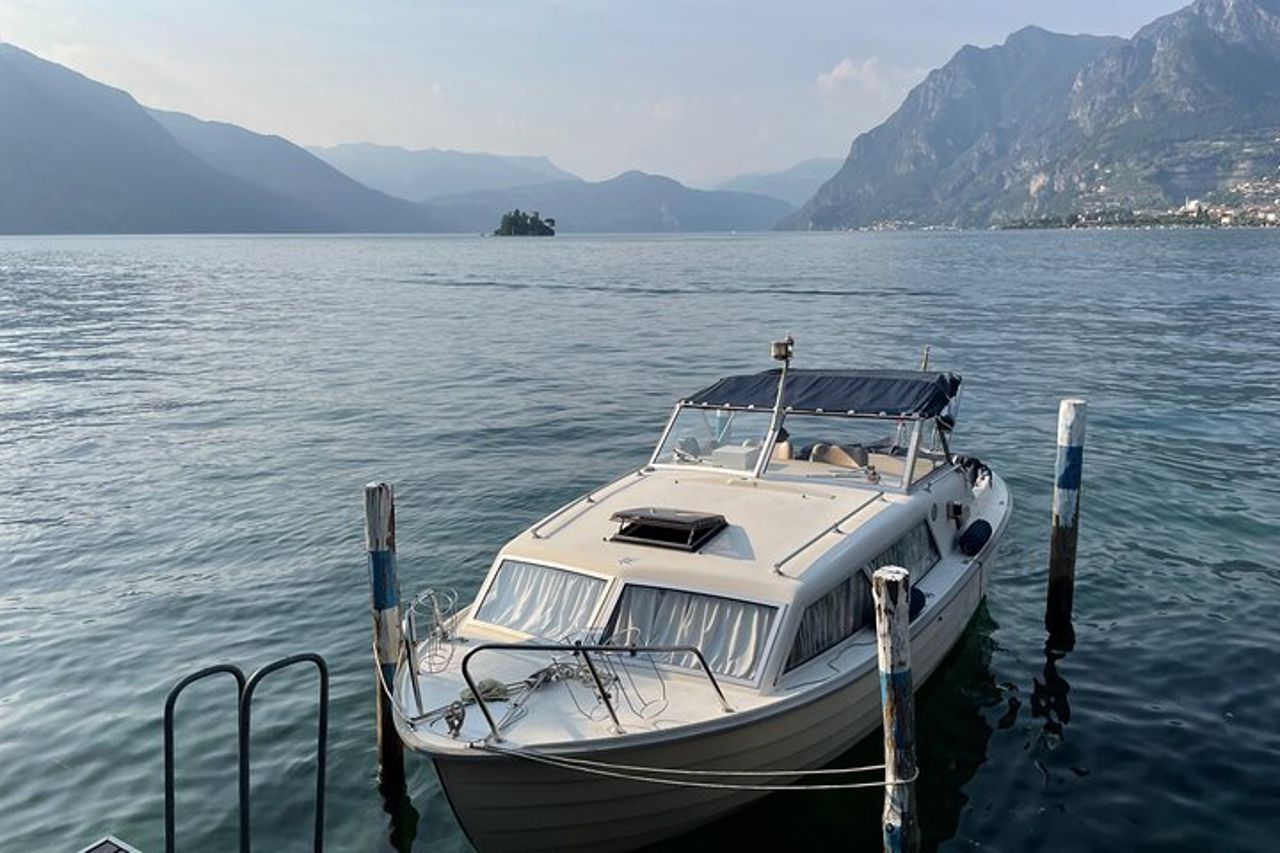 Aperitivo al Tramonto in Barca sul lago d'Iseo — 4