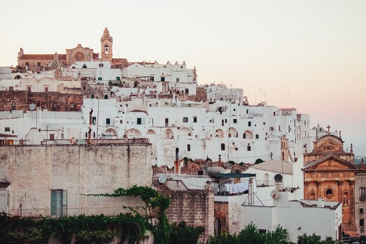 Alberobello, Locorotondo & Ostuni: tour privato di un'intera giornata — 3