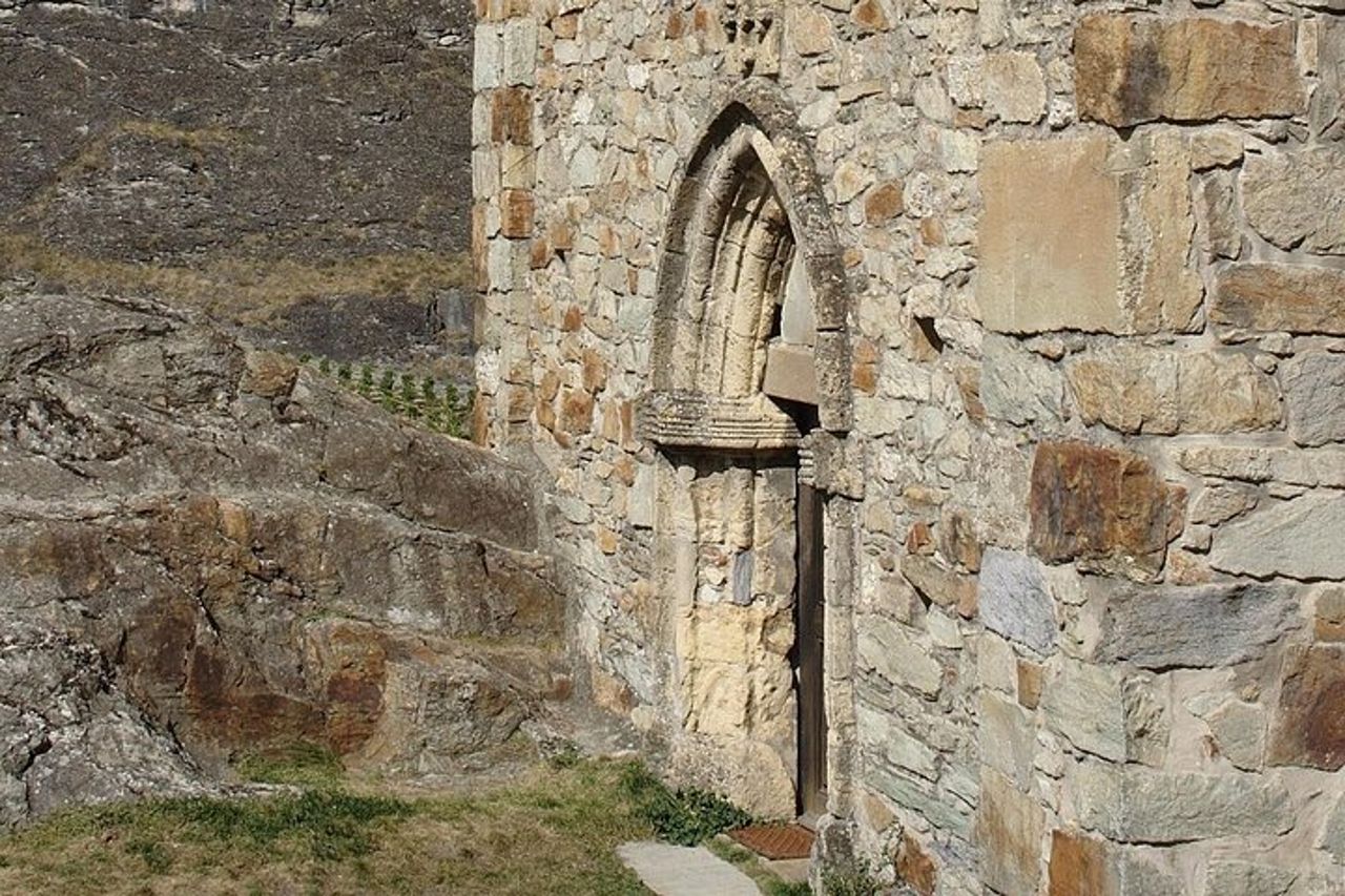 Sion senza tempo: castelli, cattedrali e fascino della città vecchia — 5