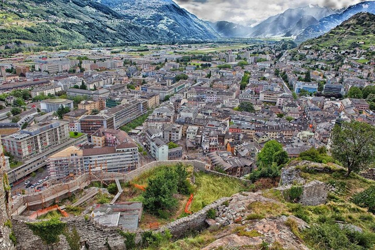 Sion senza tempo: castelli, cattedrali e fascino della città vecchia — 2