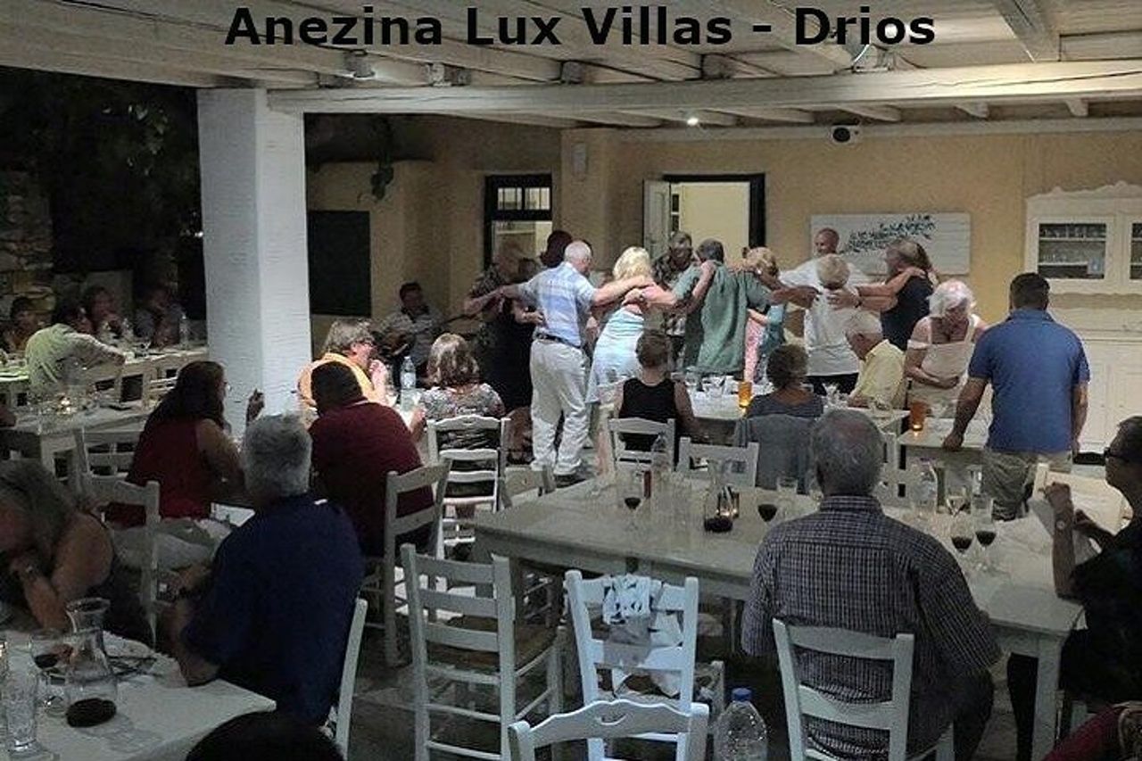 Notte greca di Paros — 2