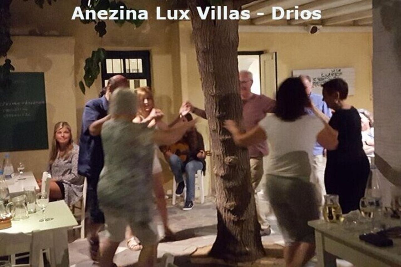 Notte greca di Paros — 4
