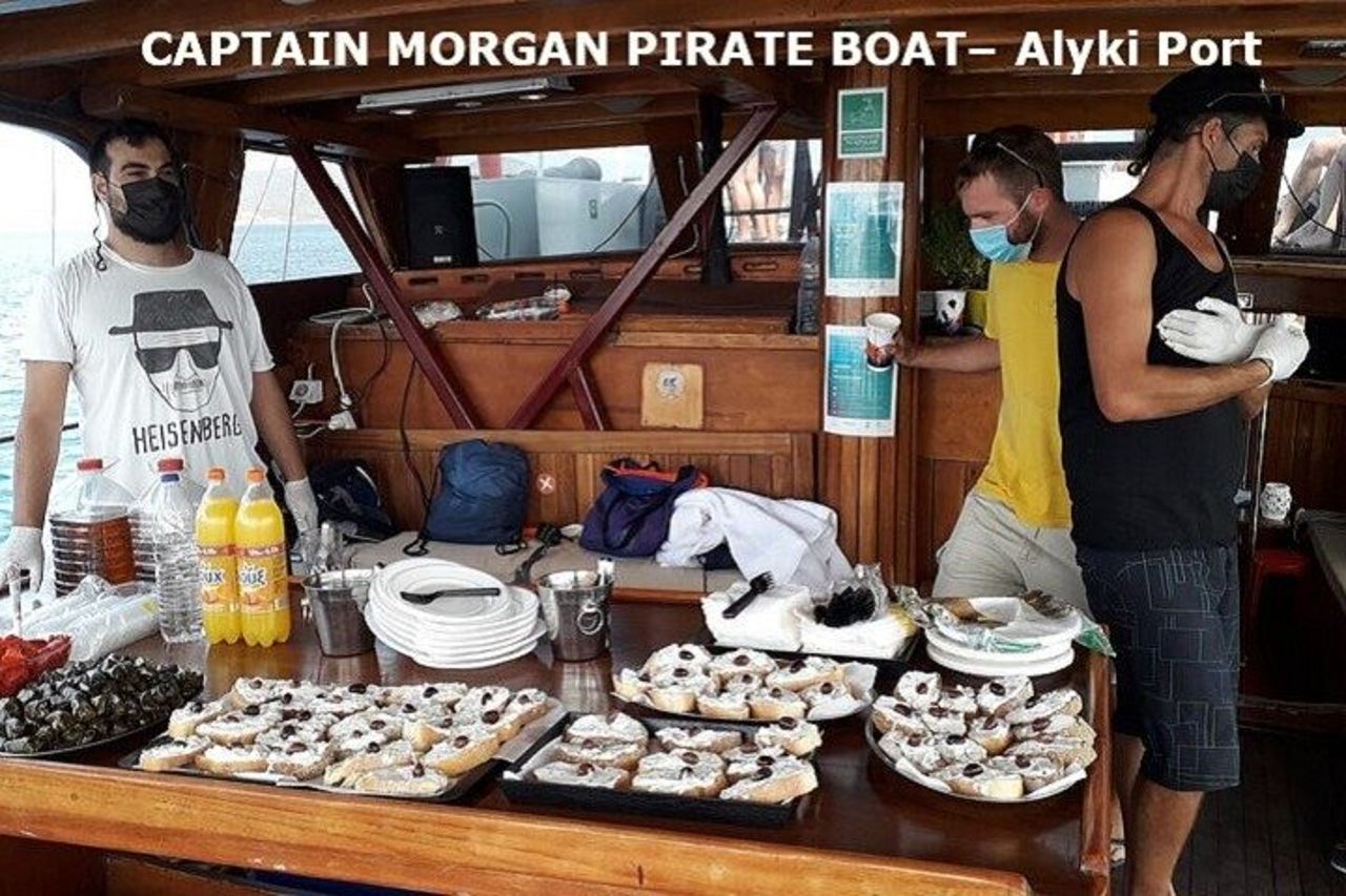 Festa di un giorno intero a bordo ,Sea Tour Blue Lagoon , Paros meridionale — 7