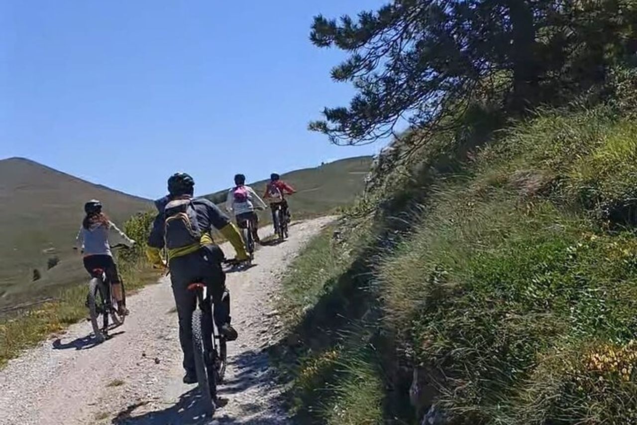 Emozioni in E-Bike al Castello di Rocca Calascio — 2