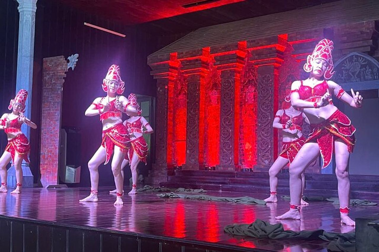 Santuario di mio figlio, cibo tradizionale con gita in barca — 2