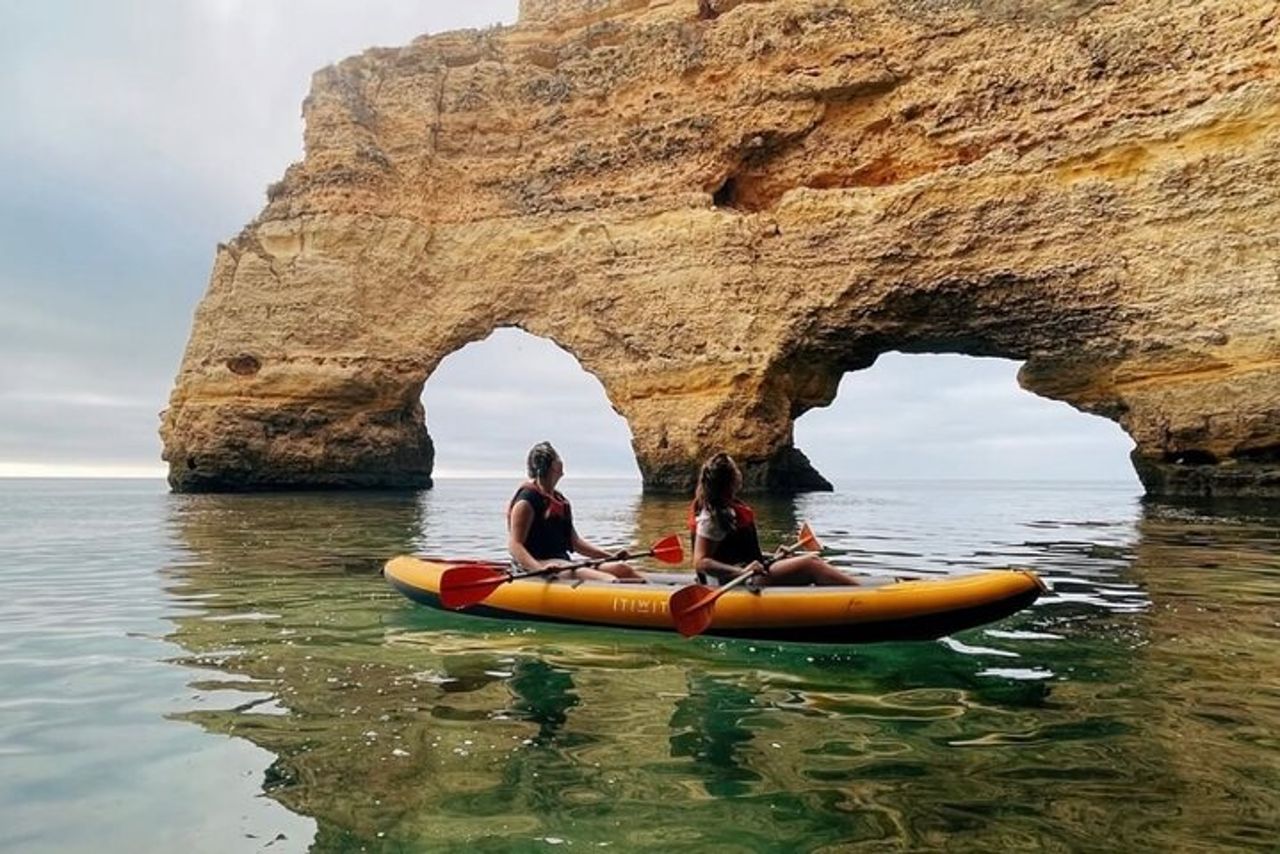Benagil : Visita guidata attraverso le grotte e Praia DA Marinha — 3