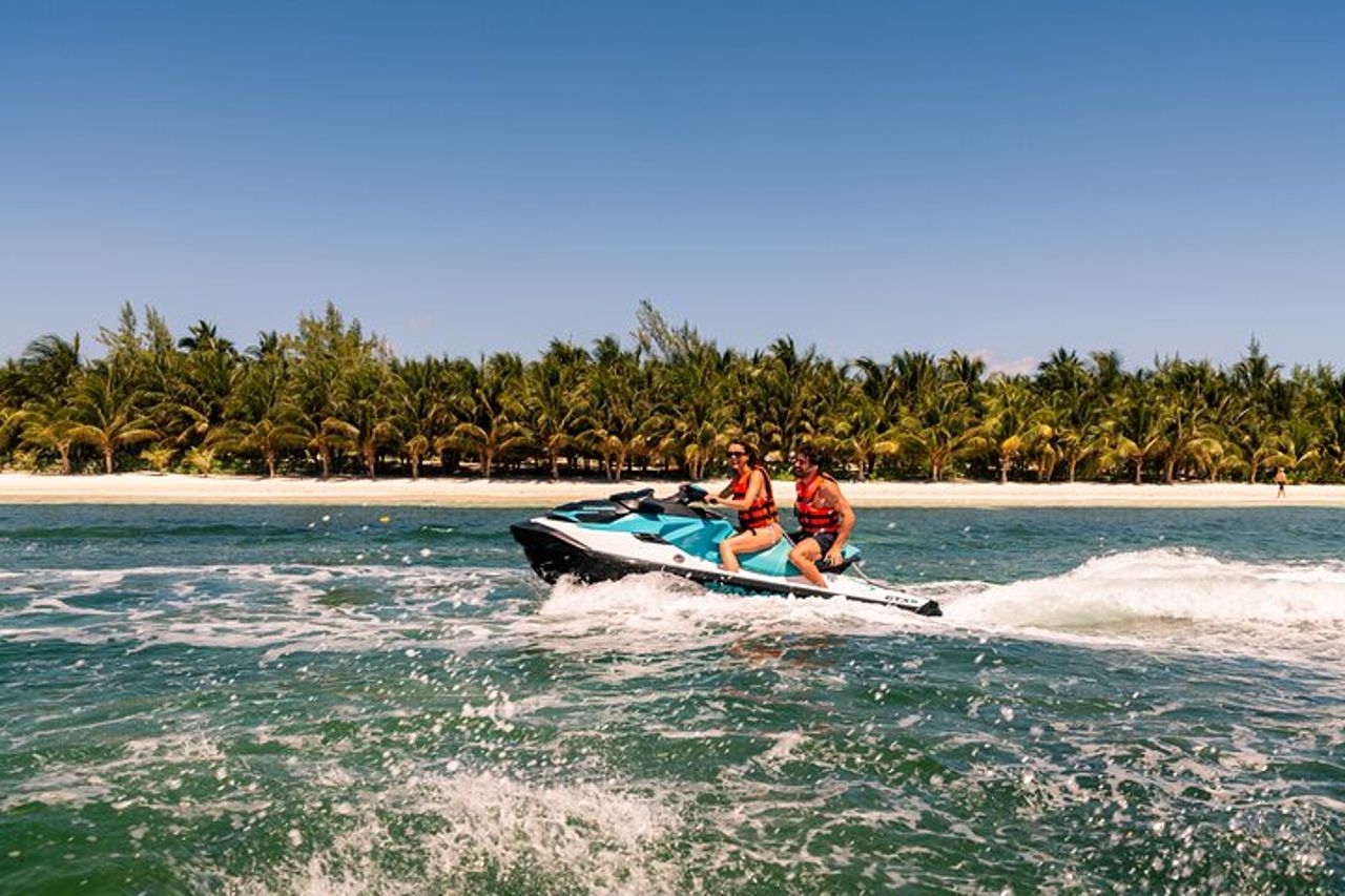 ATV con motoscafo, moto d'acqua o parasailing — 9