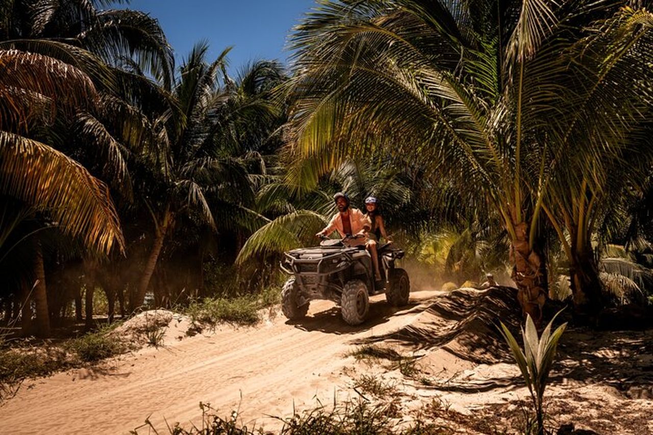 ATV con motoscafo, moto d'acqua o parasailing — 2