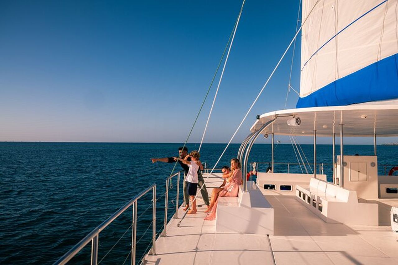 Crociera in catamarano nella Riviera Maya con snorkeling e beach club — 6