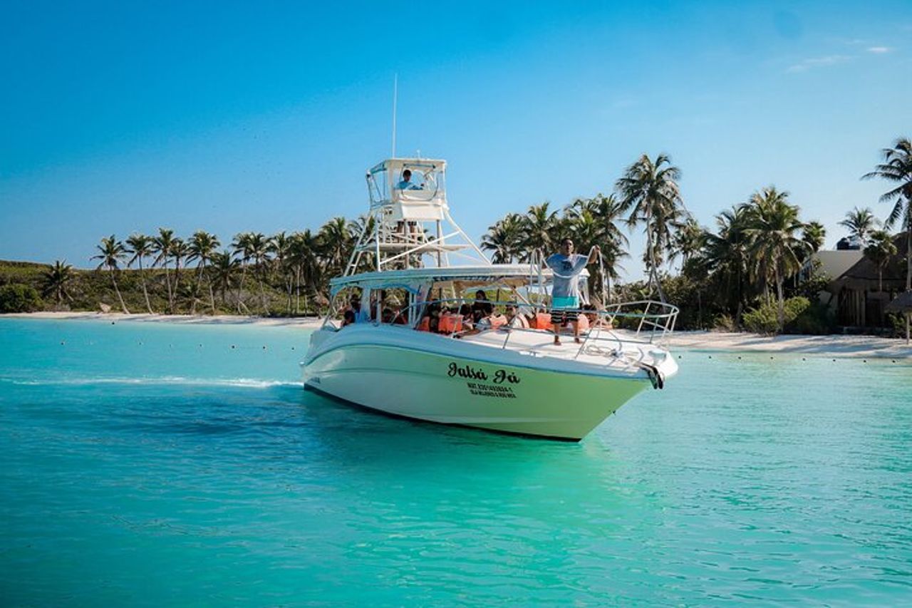 Beach Escape : Isla Contoy e Isla Mujeres con snorkeling. — 5