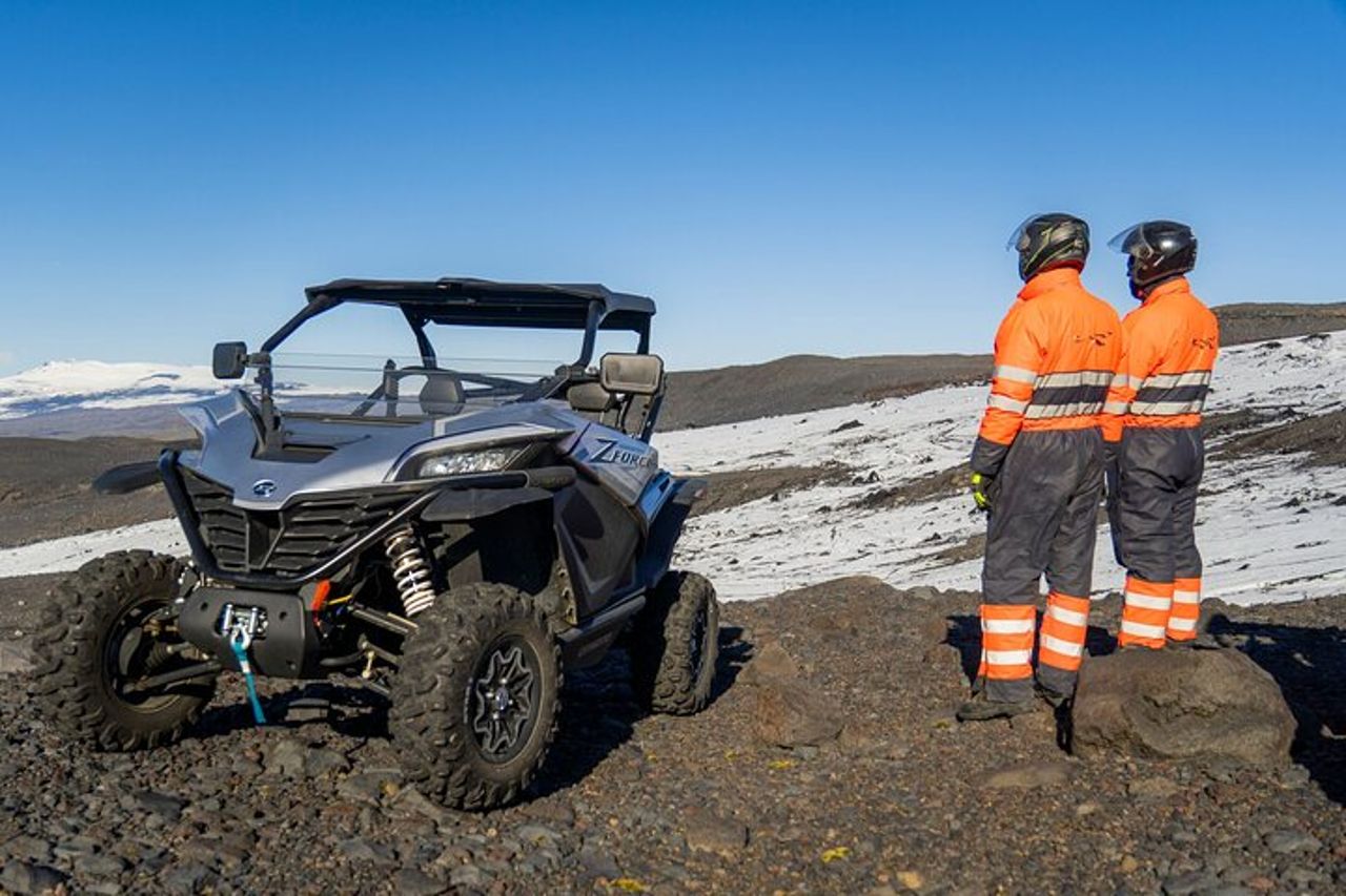 Avventura di 2 ore in buggy sul ghiacciaio a Mýrdalsjökull — 7