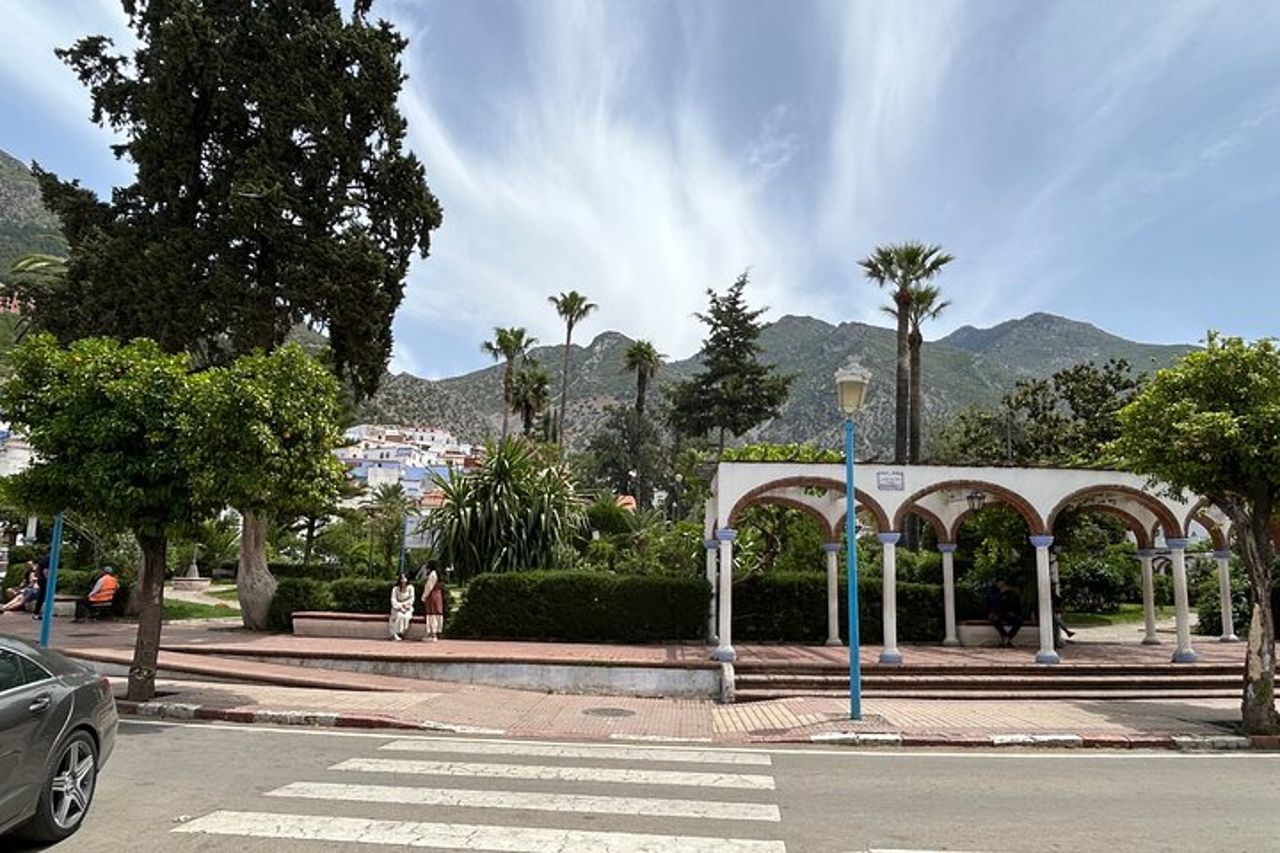 Tour esclusivo di un giorno della città blu di Chefchaouen per piccoli gruppi da Fez — 6