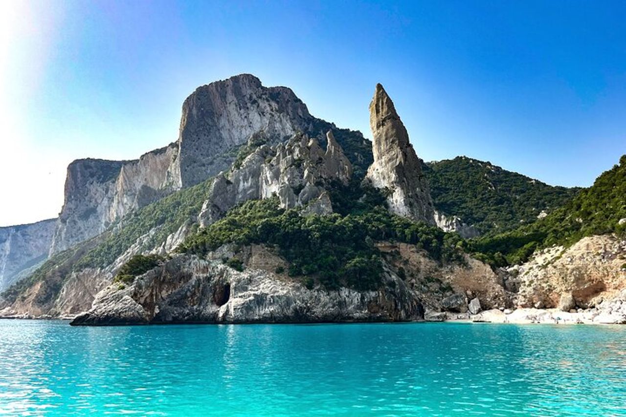 Tour Privato in Gommone della Costa di Baunei — 5