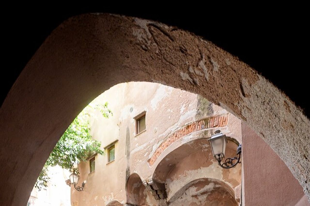Tour condiviso "Angolo nascosto e leggende di Cefalù" — 4