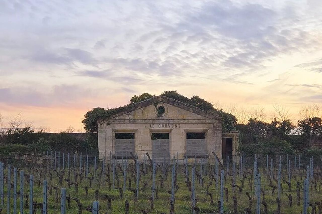 Pellegrini e Vino: Un tour autoguidato dei segreti di Sant'Emilio — 6